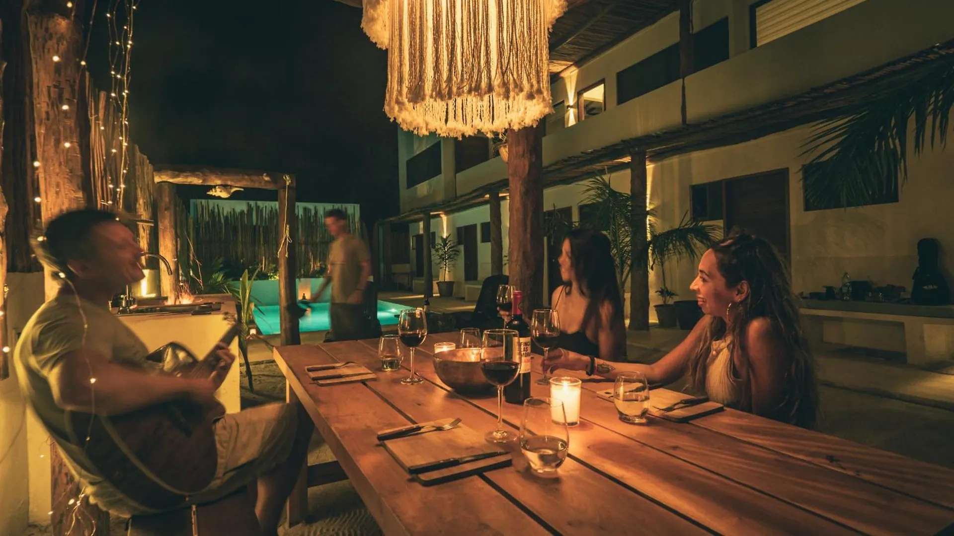 Apartment Shankara Holbox