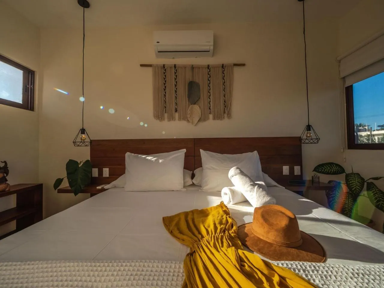 Shankara Holbox Apartment
